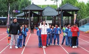 匹兹堡海盗队在三方交易中获得两届全明星二垒手布兰登·劳，补强斯肯斯背后的打击火力