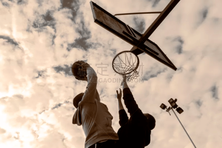 Here we go！罗马诺：卡里克将出任曼联临时主帅